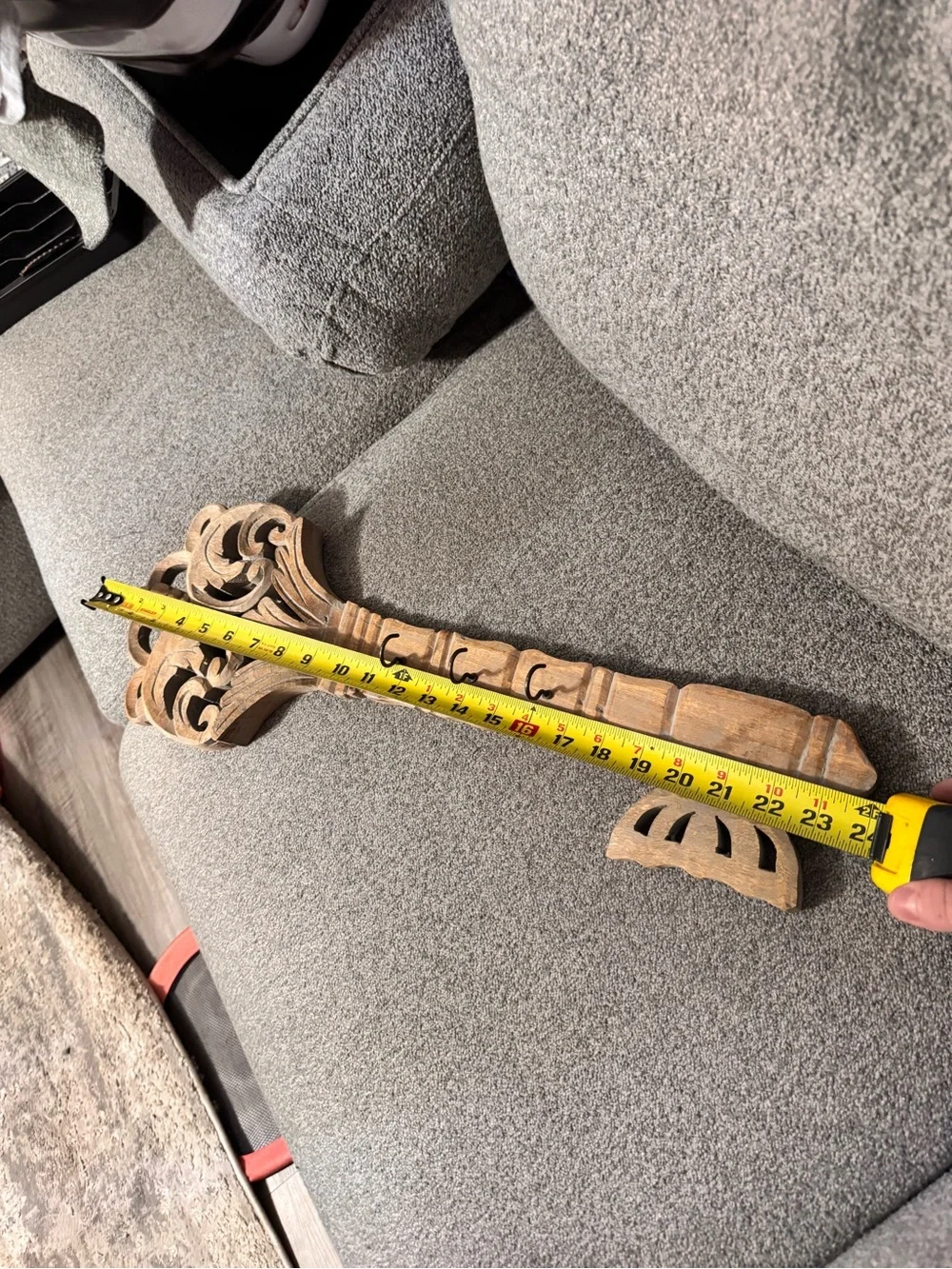 N/A elegant carved